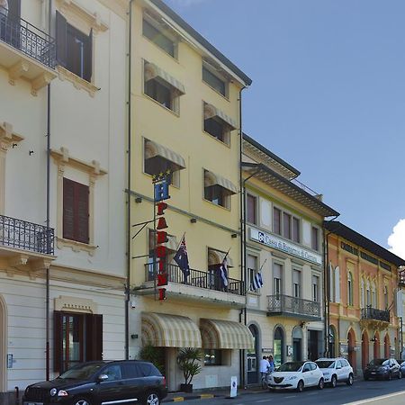 Hotel Pardini ヴィアレッジョ エクステリア 写真